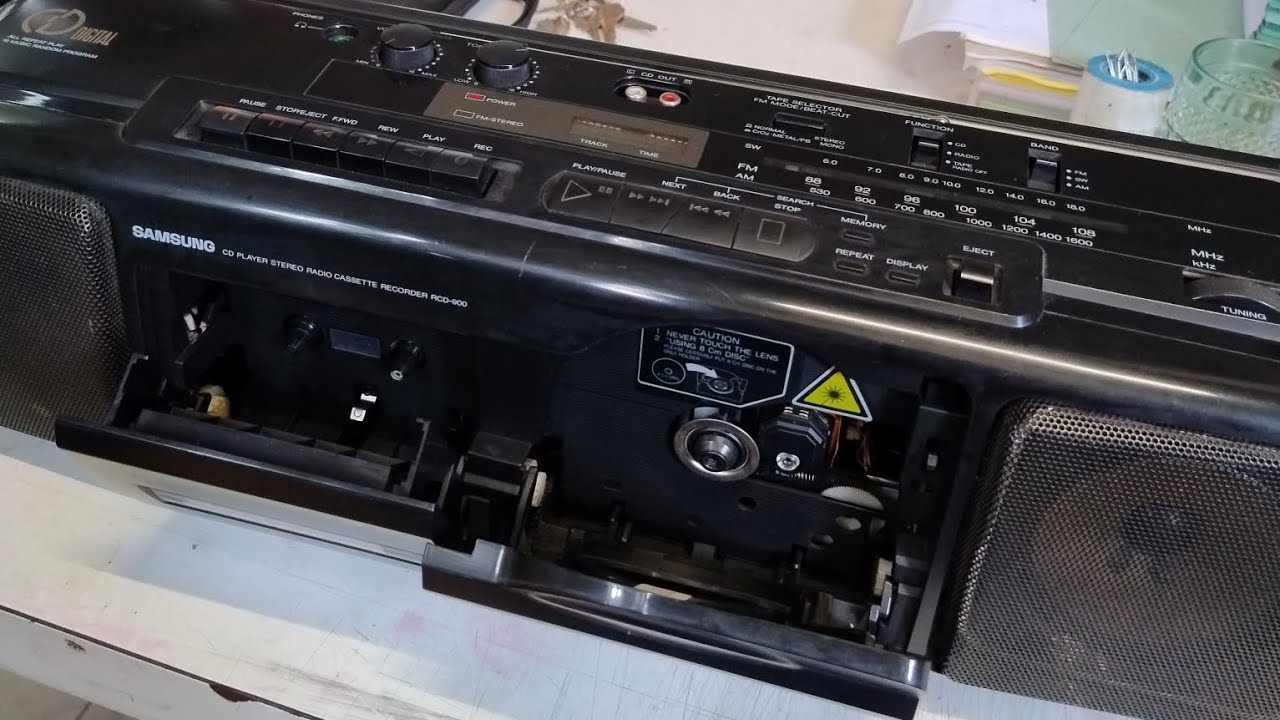SAMSUNG RCD-900 BOOMBOX RADIO AM FM CD PLAYER DECK K7 ANO 1990