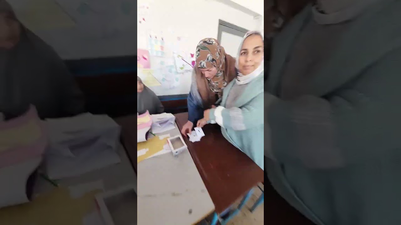 مقتطفات  ورش العمل بحقيبة الوعى الصوتى رياض الاطفال وتحفيز المتدربات بشهادات شكر للمشاركة الفعالة 