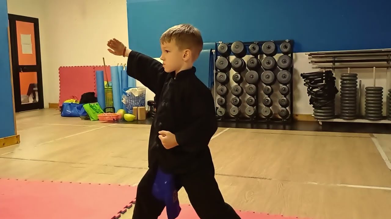 Kung Fu Shaolin Guang - Tigrotti in allenamento