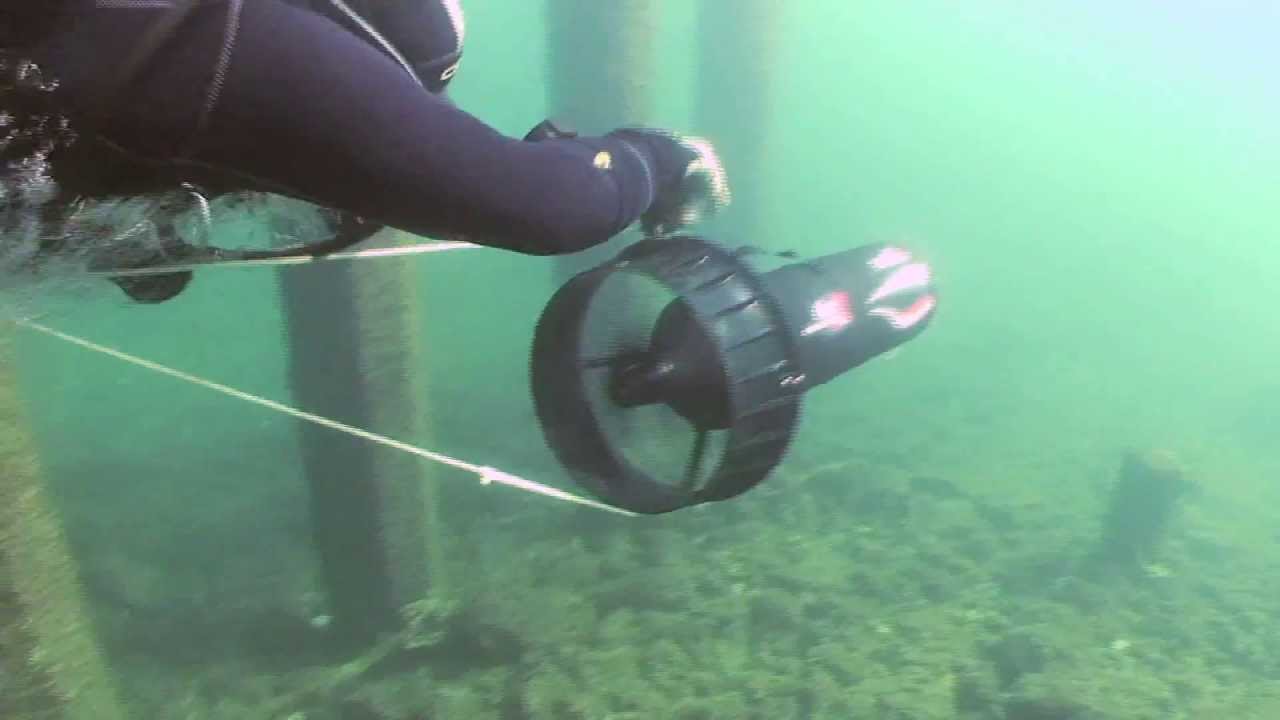 Freestyle Scooter River Drift Diving - Descend Scubadiving