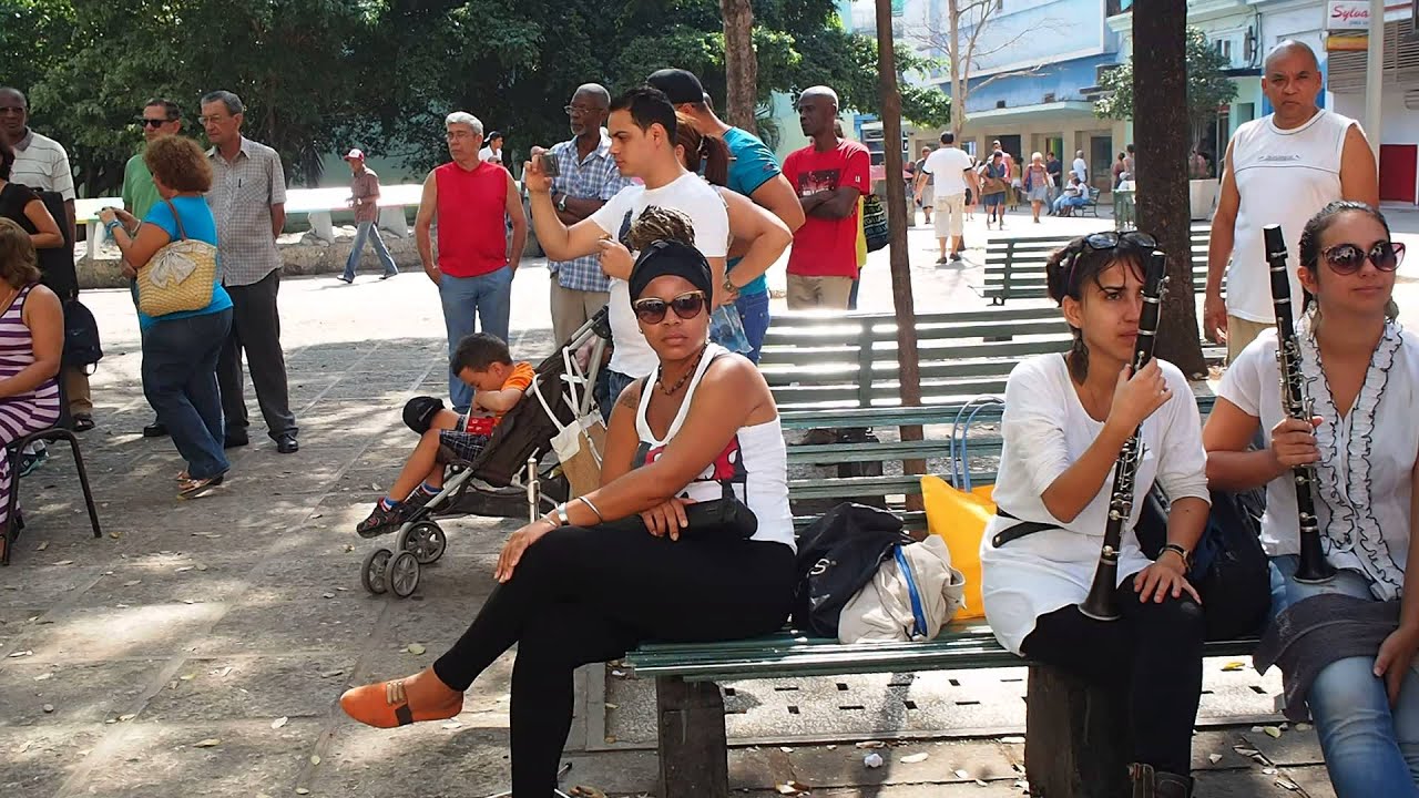 MUSICA CLASICA EN LA HABANA, en el Boulevard de San Rafael.