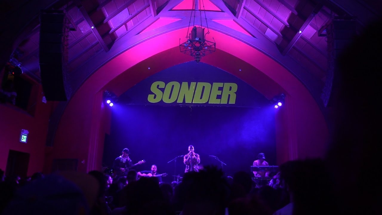 10.01.17 Sonder performing 