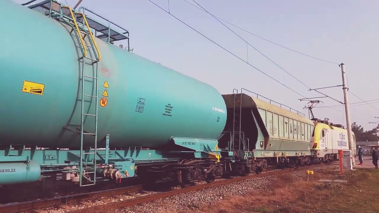 TCDD E 68062 Boş yük treni