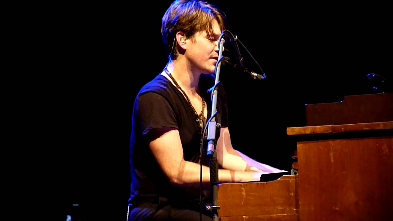 Weird (Taylor solo)  - Hanson @ Indigo 02 (London)