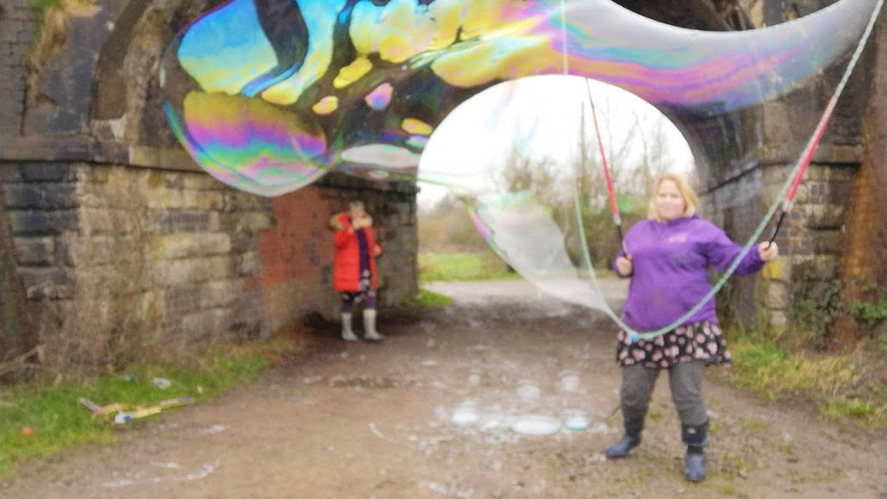 Why Some Giant Bubble Solutions Don’t Work – Let’s Find Out! - Bubbly Heaven