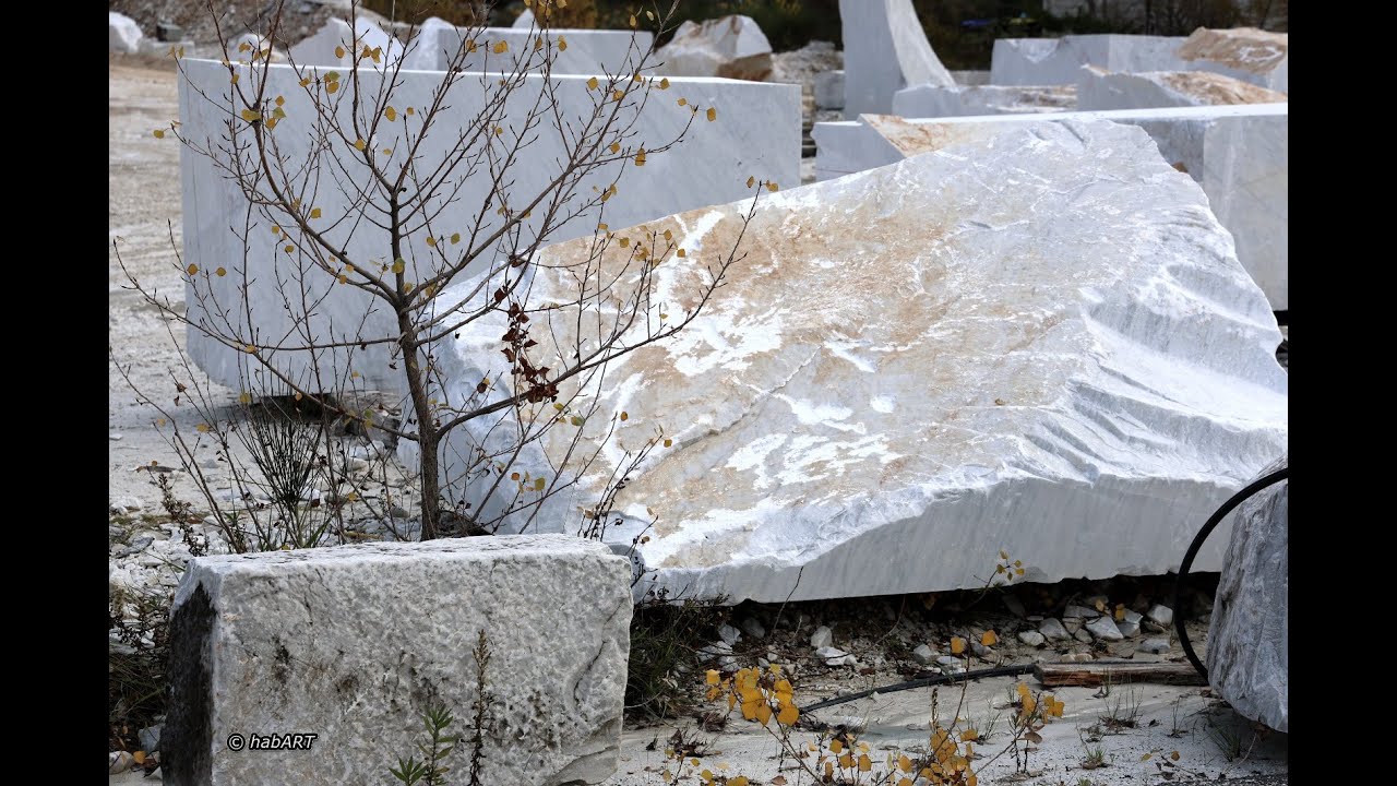 MARMORSTEINBRÜCHE CARRARA