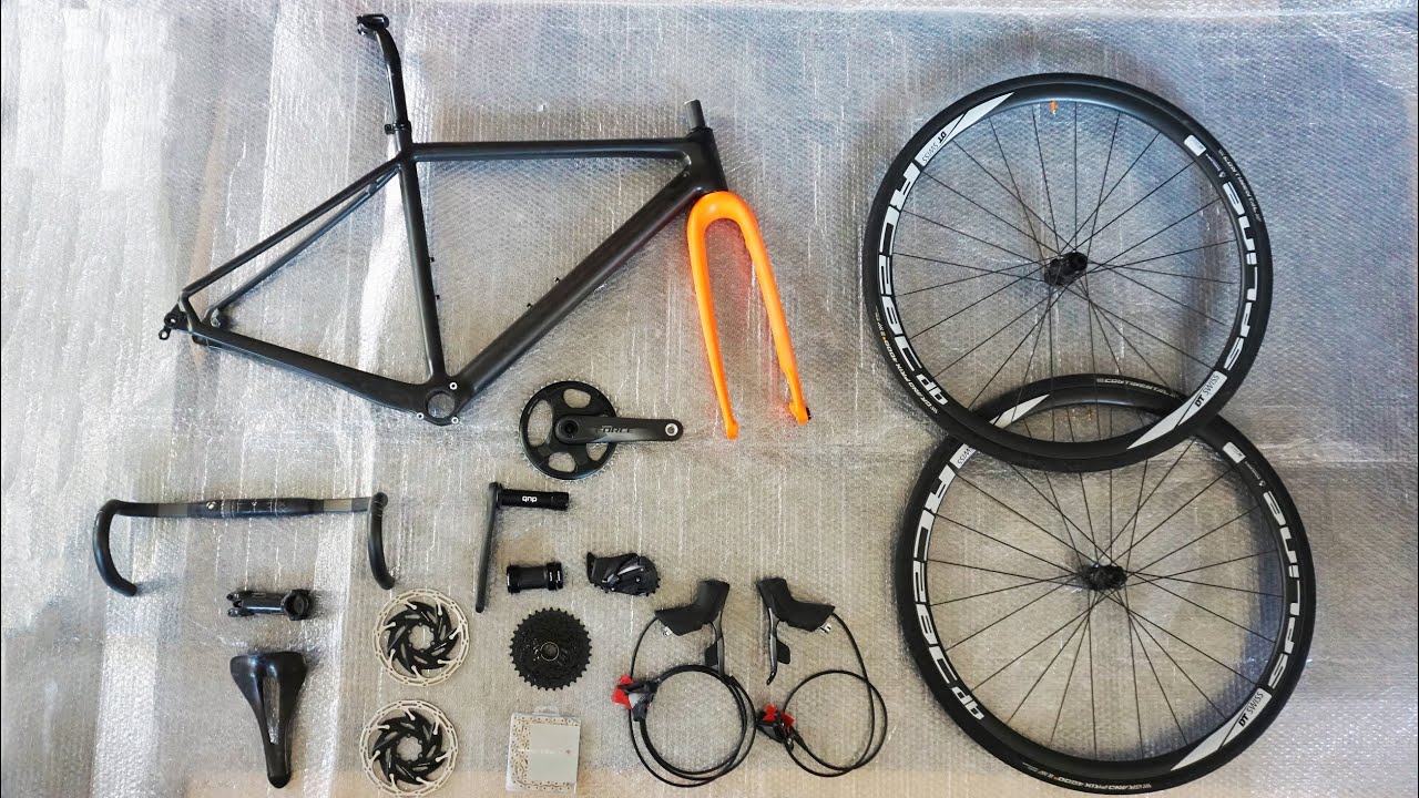 Focus Mares CX - Dream Build Roadbike with 6.85kg