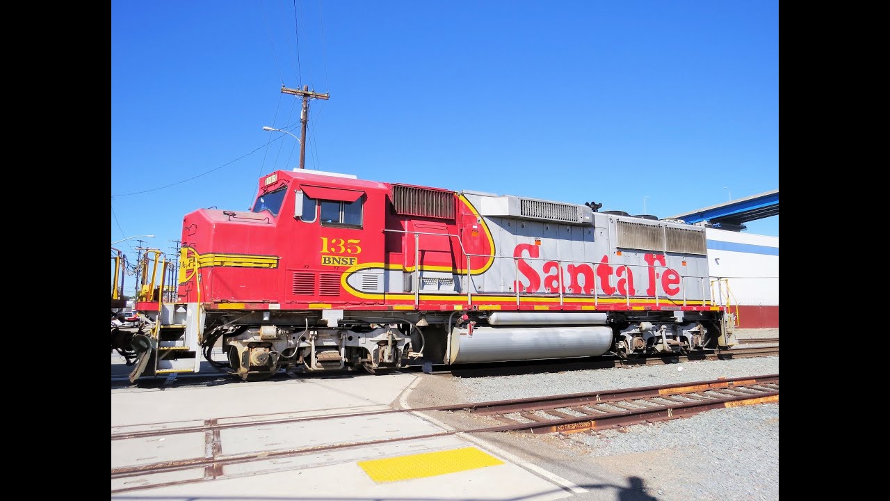 Smokey! BNSF and Santa Fe EMD GP60M Locomotive Start Up