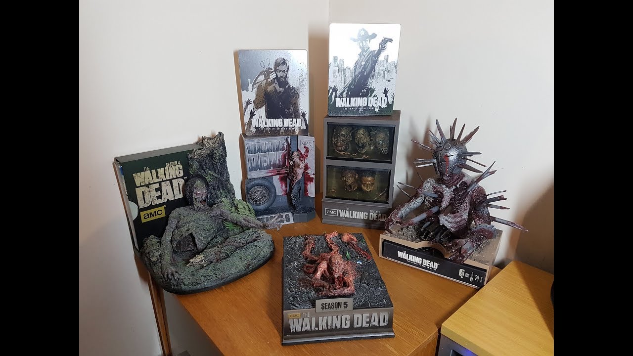 Collection of The Walking Dead Season 1 to Season 7 Special and Ultimate Blu Ray Editions
