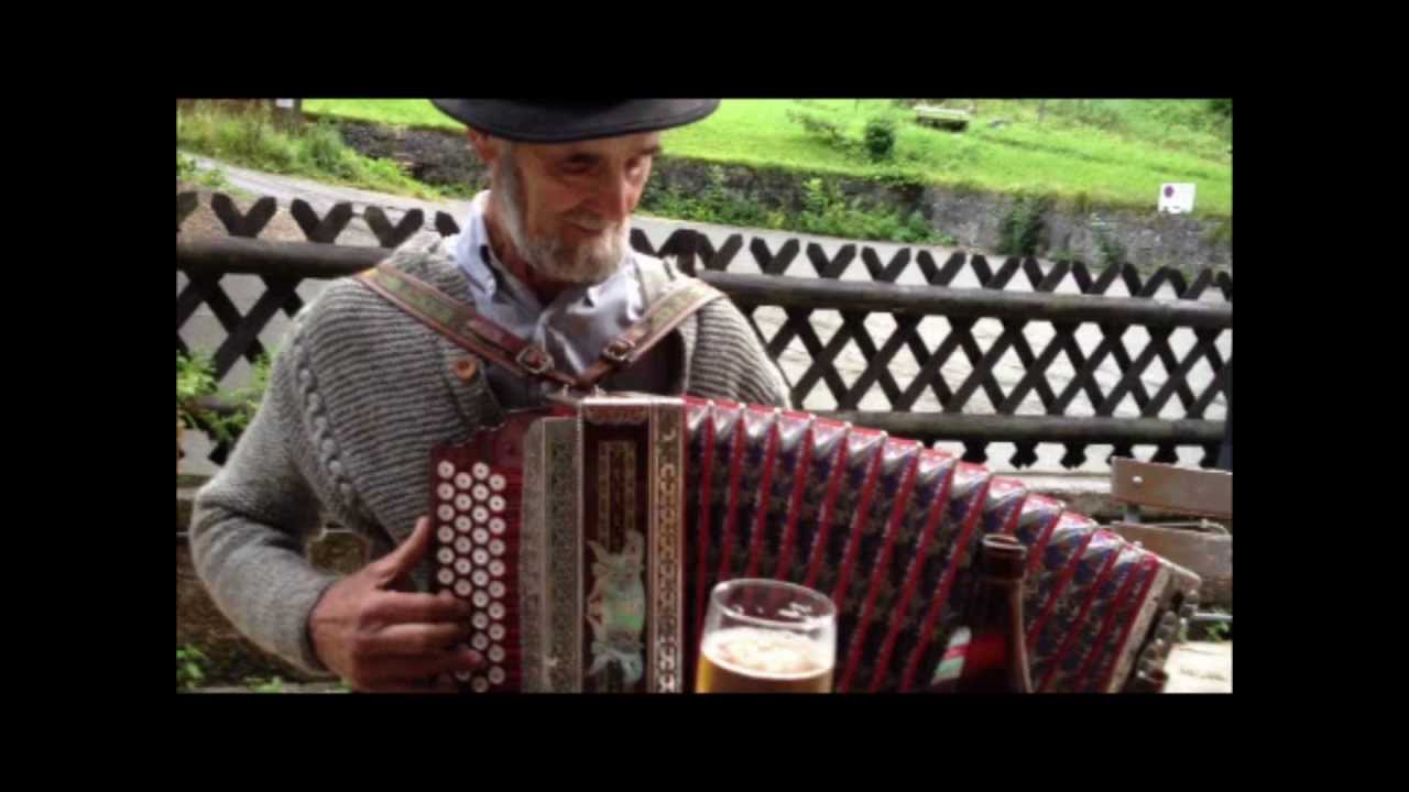 Hannesla-Toni Senior-Ein Besuch in Garmisch-Steirische-Harmonika.wmv