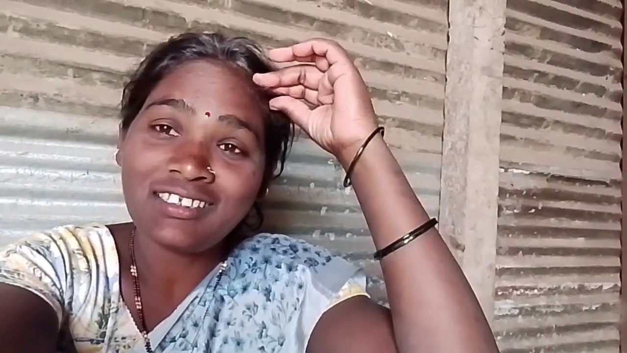 चिखल काढून आल्यावर जेवण लागतंय नाहीतर भांडण लागतंय बघा 