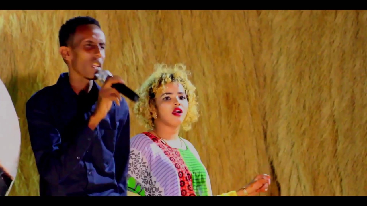 XAMSE QURUS | KAMA KAMA | (HEES SHIDAN ) LIVE STAGE SHOW HARGEISA 2017