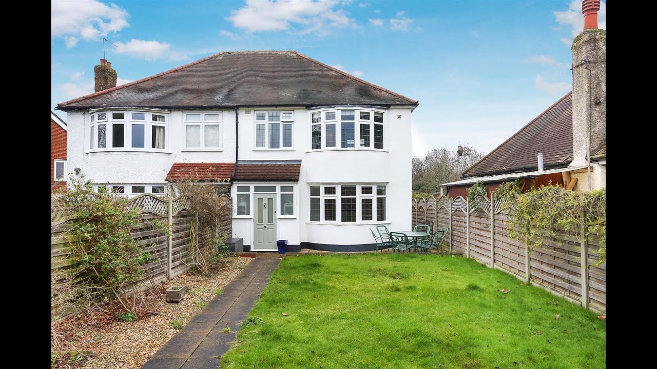 St. Dunstans hill, Cheam, SM3