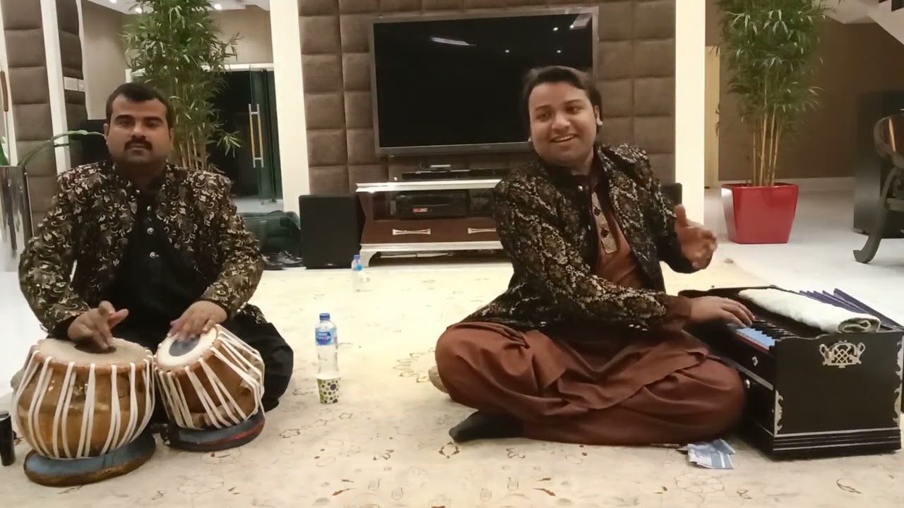 Hum Ko Kis Ke Gham Ne Mara | Ustad Ghulam Ali | Ayaz Ghulam Ali | Live Singing