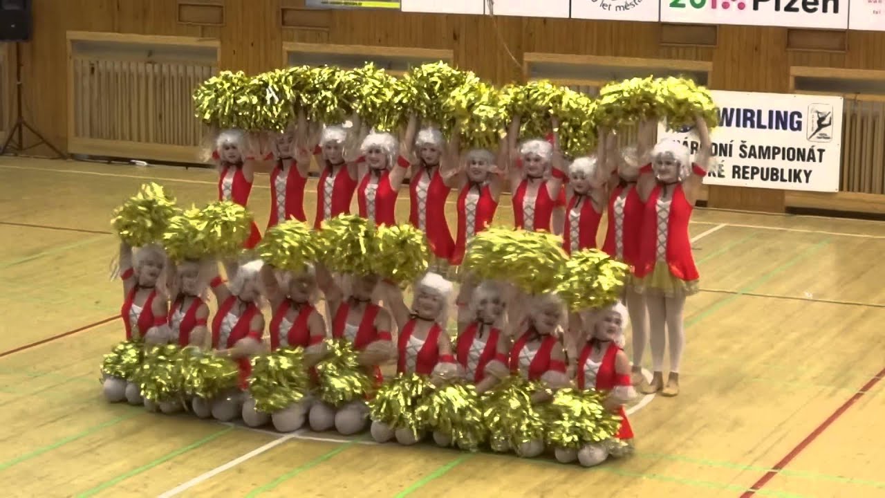 Mohelnické mažoretky ZUŠ - Amadeus