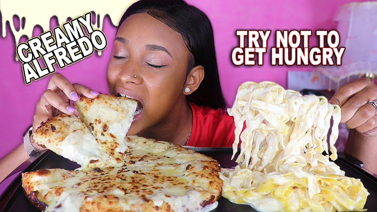 TRY NOT TO GET HUNGRY + FETTUCCINE ALFREDO PASTA + CREAMY WHITE PIZZA MUKBANG 먹방 | QUEEN BEAST