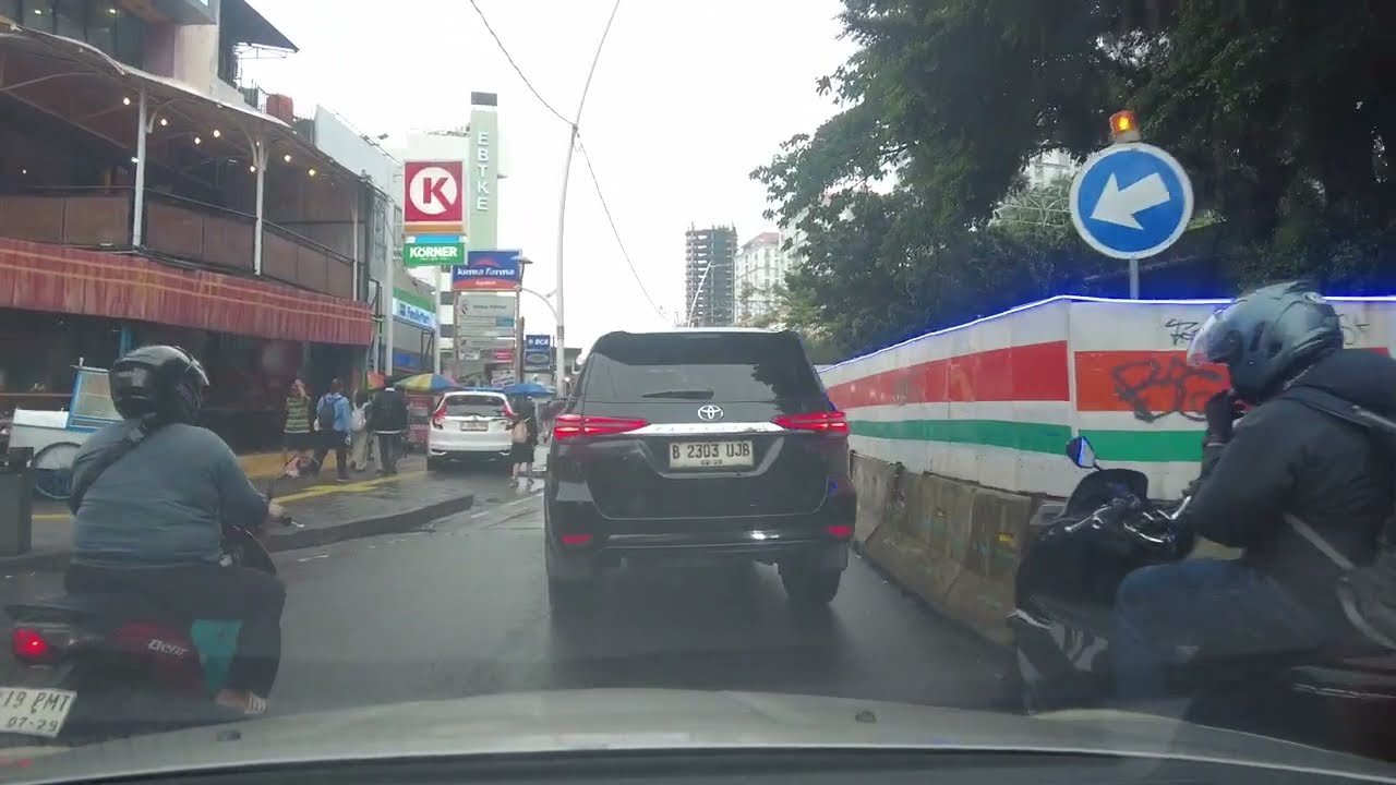 Afternoon Drive in Menteng Central Jakarta from RP Soeroso to Cikini Station via Cikini Raya