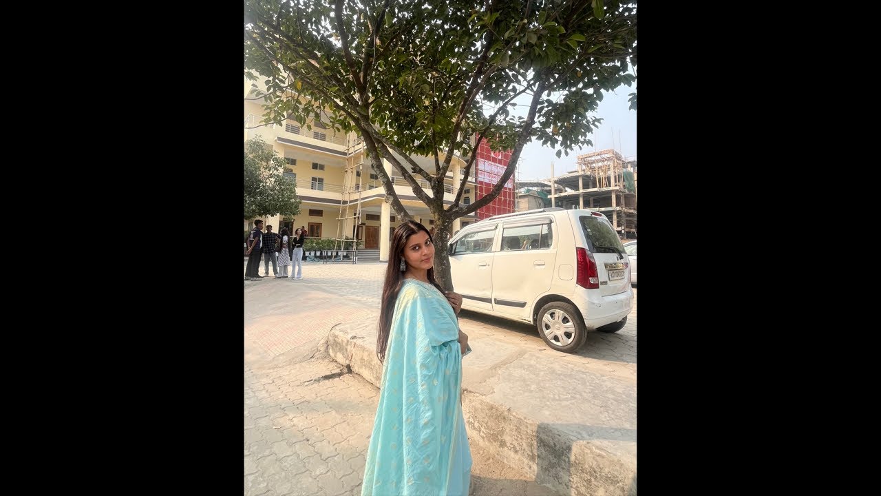 Shubhra Jha is live