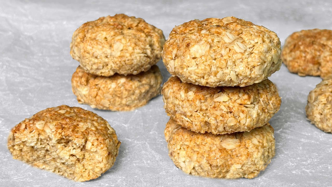 Die einfachsten knusprigen Haferkekse in 5 Minuten! Gesundes Dessert zum Abnehmen!