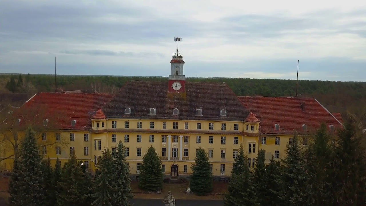 Вюнсдорф с квадрокоптера / Wunsdorf drone / Штаб ГСВГ в Германии