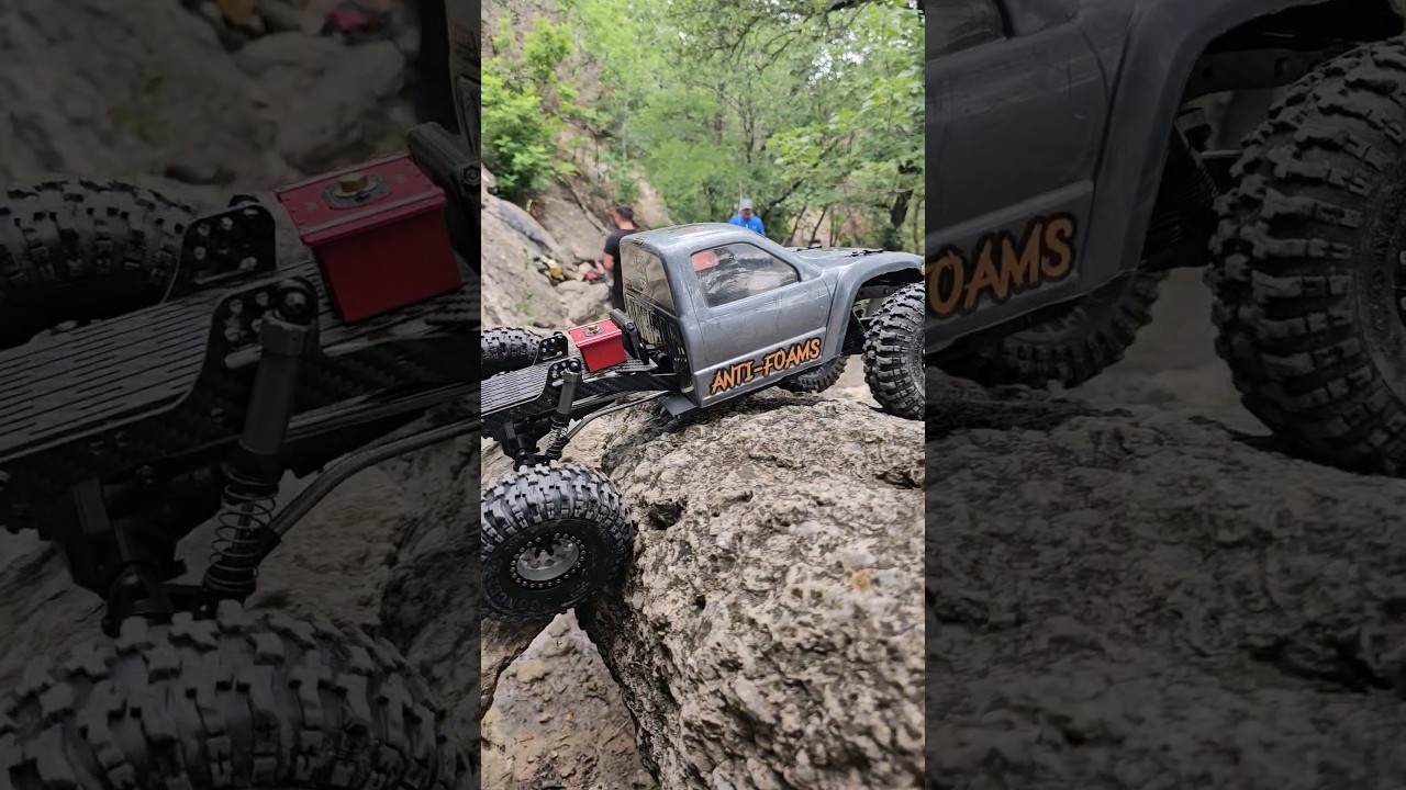 SCX10 PRO with portal axles @Wannabescale#axial #scx10pro