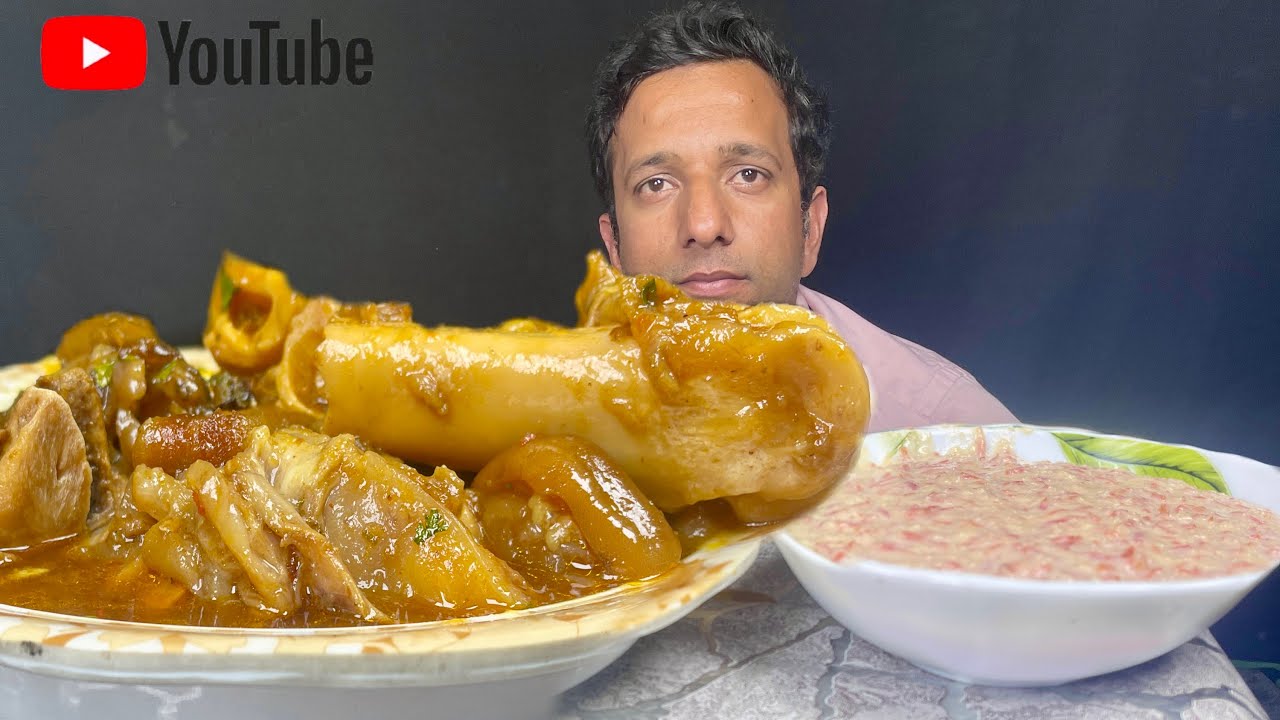 Special Dasi Bong Paya And Special Khoya Wali Kheer And Naan