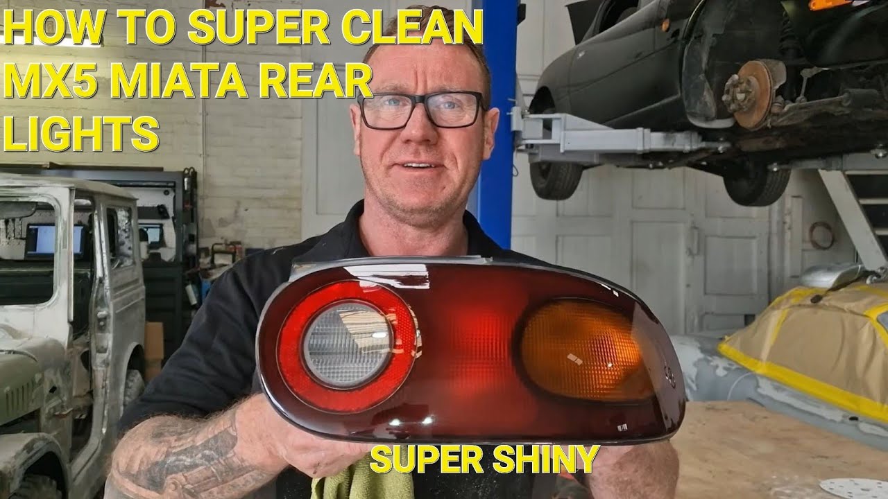 Mazda MX5 / Miata : Renovating the rear light clusters, MK1