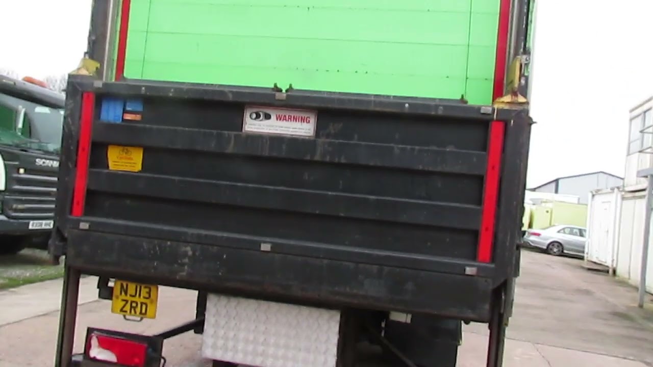 SCANIA P230 4X2 FRIDGE