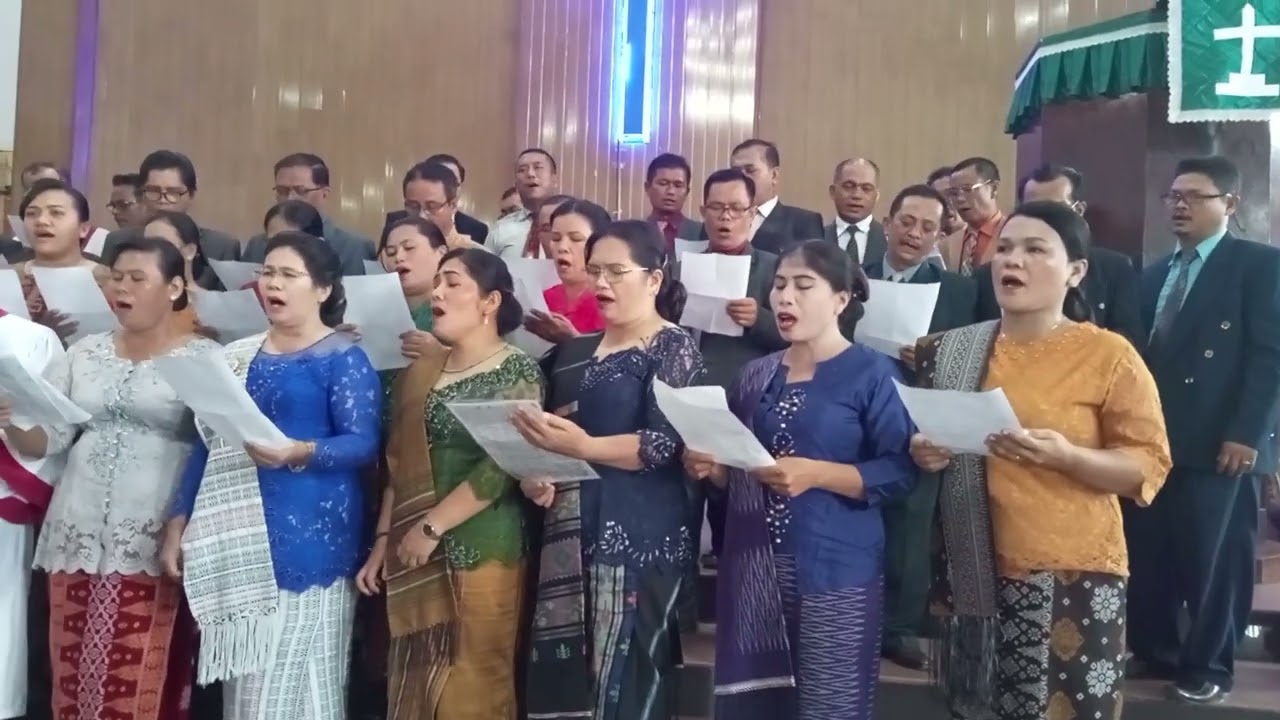DI TANO ON DANG TARBAHEN SONANG/Koor Parhalado/Keluarga HKBP Tanjung mulia