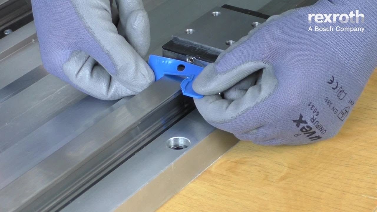 [EN] Bosch Rexroth: Linear Guides - Mounting of a seal kit (How-To)