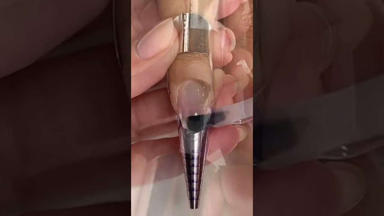 CND PLEXIGEL™: Add Shape + Length with Shaper