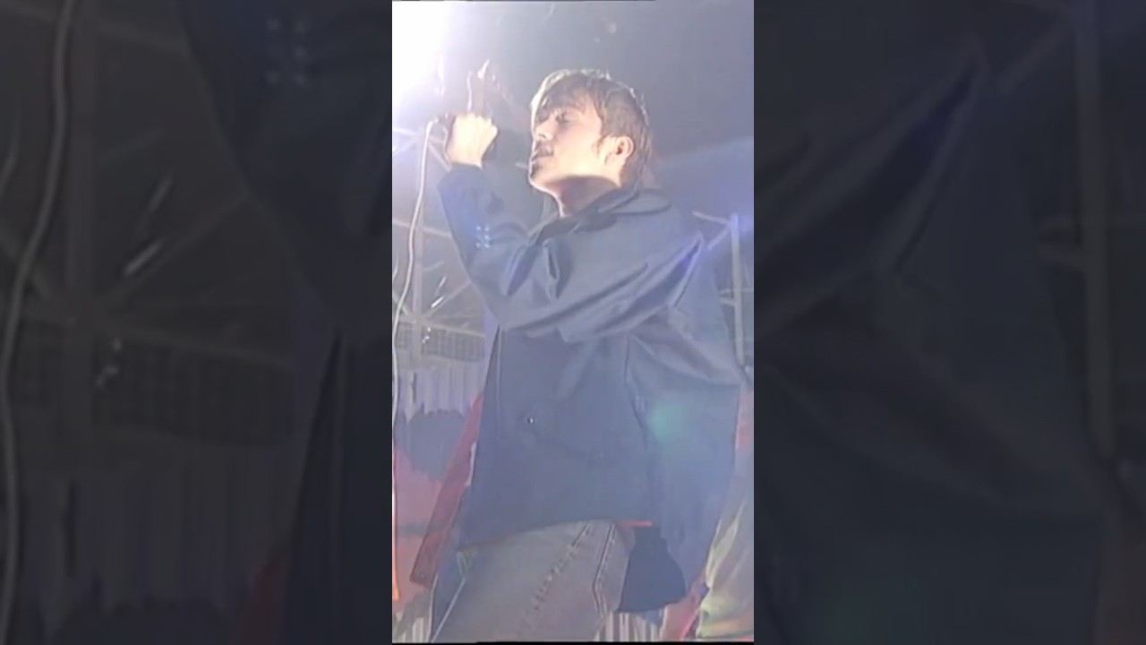 Blur & Phil Daniels - Top of the Pops - 1st September 1994. See the full clip on my channel.