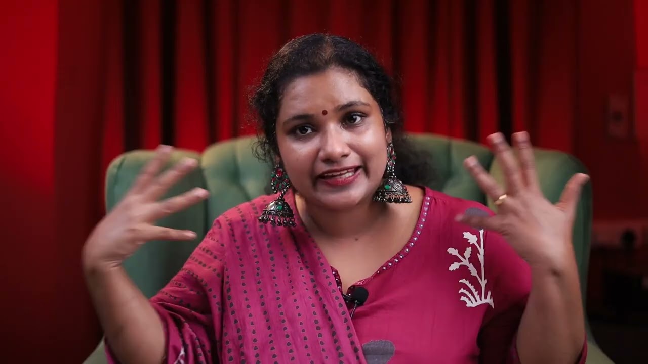 അനീഷിന്റെ അമ്മ പറഞ്ഞത് കേട്ടോ...അമ്മ പറഞ്ഞത് ശ്രദ്ധിക്കാതെ കളിചിരിയുമായ് അനീഷ്