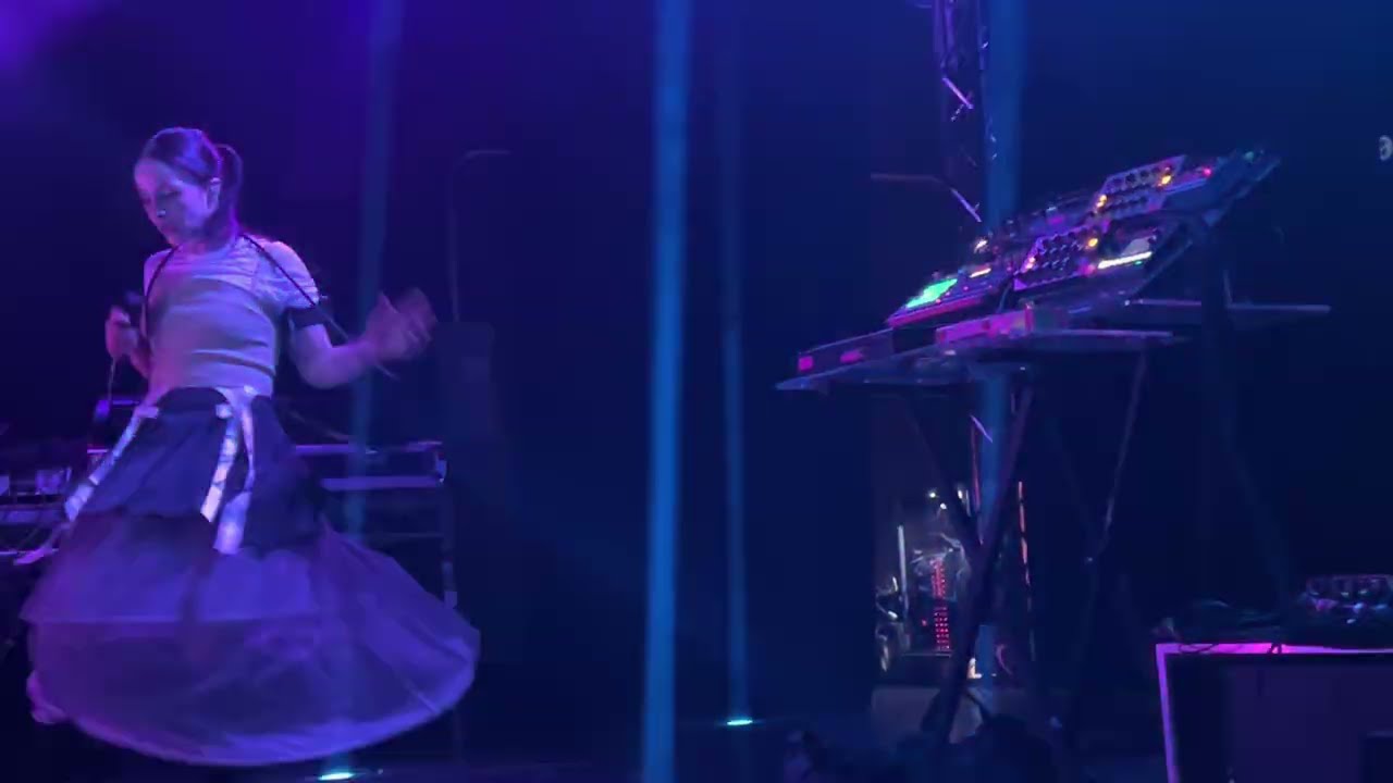 Ela Minus live “Megapunk” @ The Echoplex Los Angeles Oct. 29, 2025 