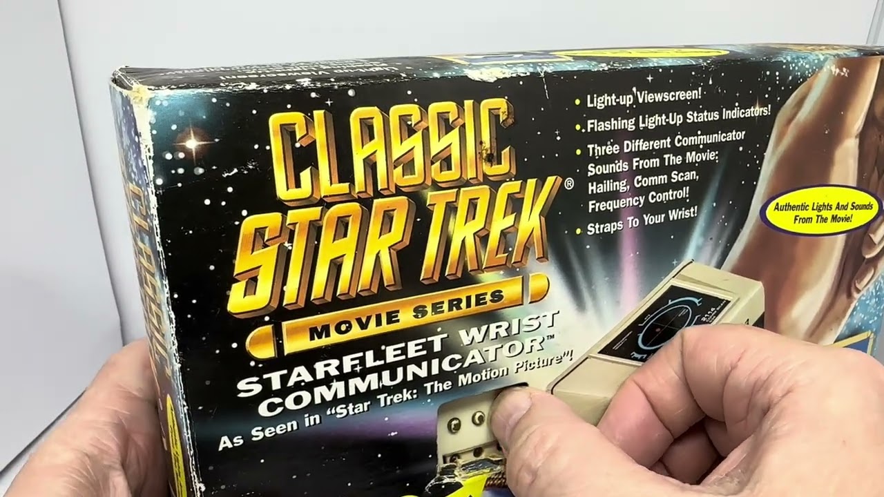 Vintage 1996 Playmates Star Trek Classic Movie Series Electronic Starfleet Wrist Communicator