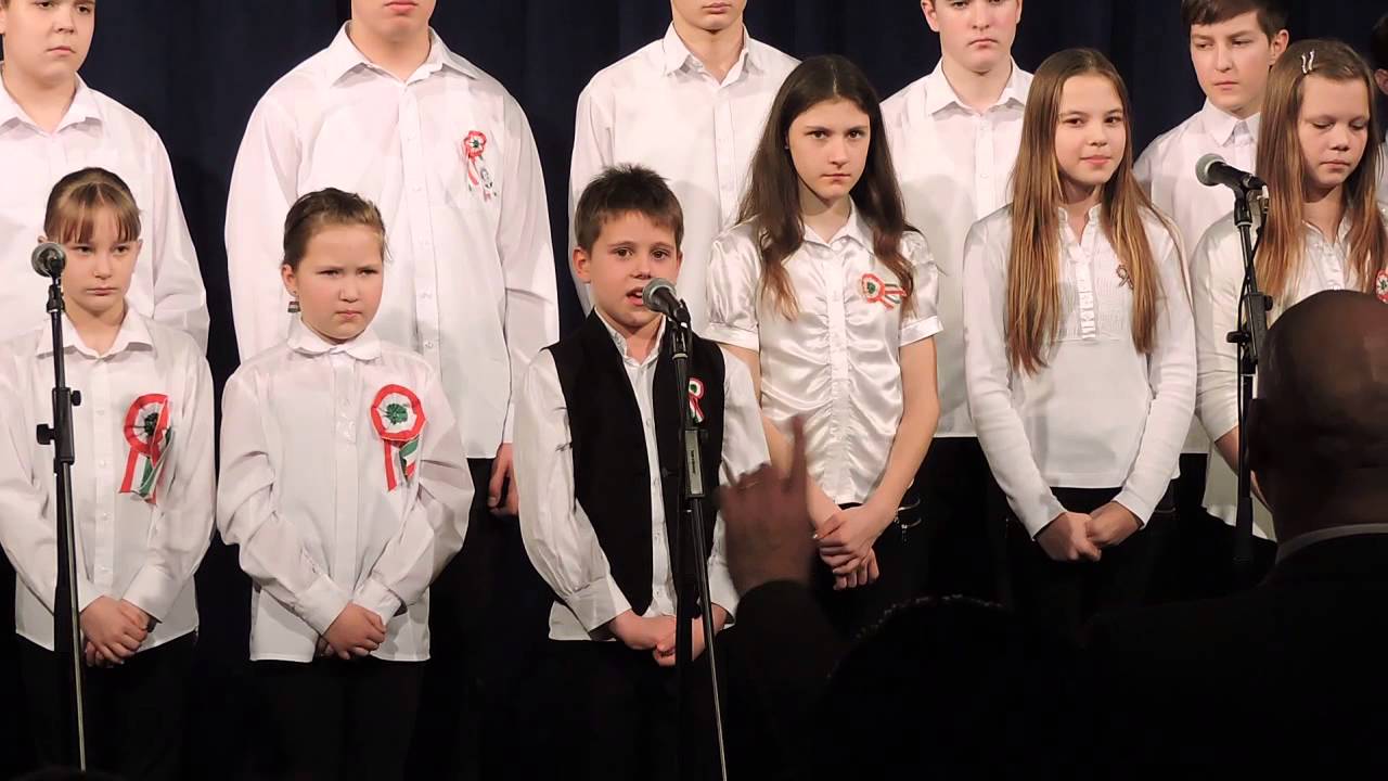 A jó lovas katonának.