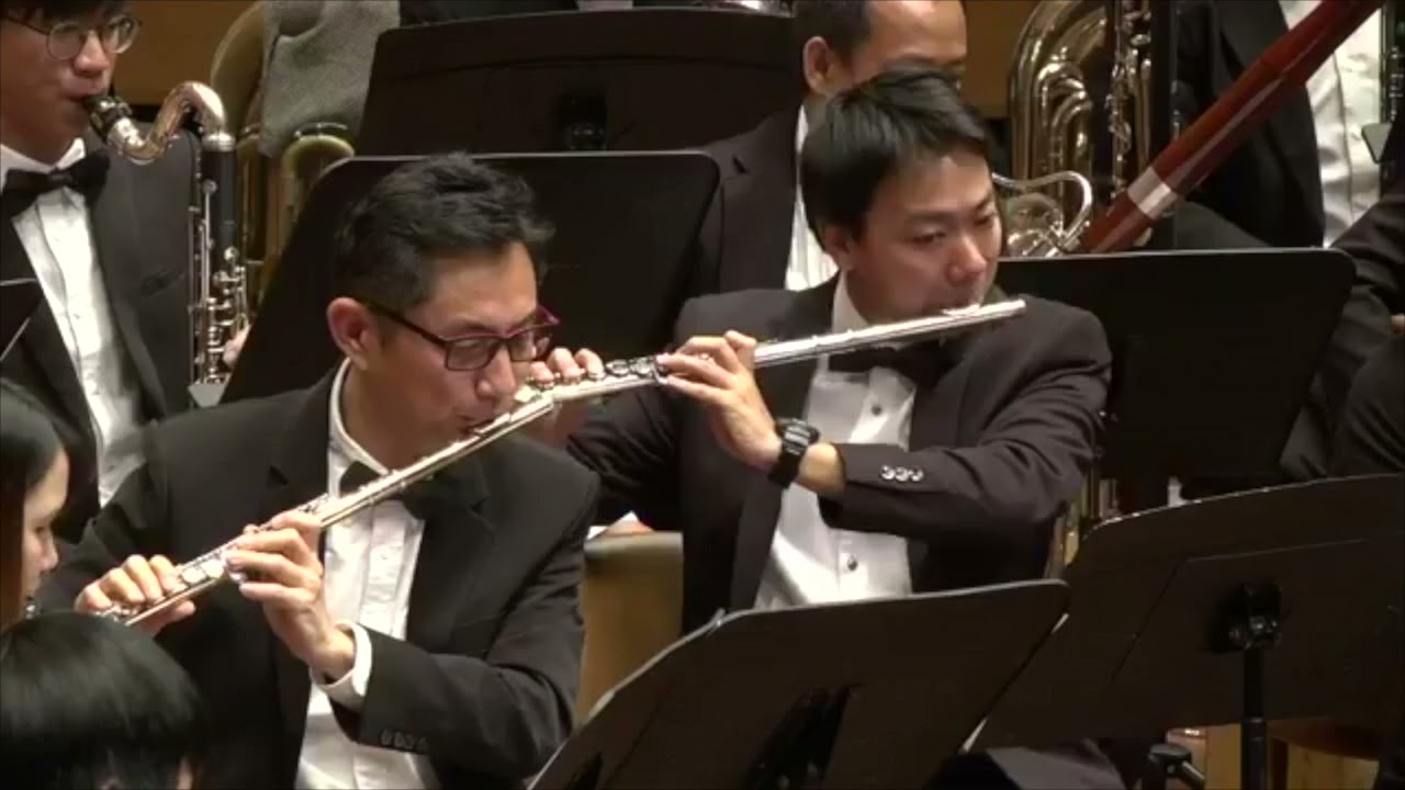 Bachseits by Johannes Stert;  Feroci Philharmonic Winds, Douglas Bostock