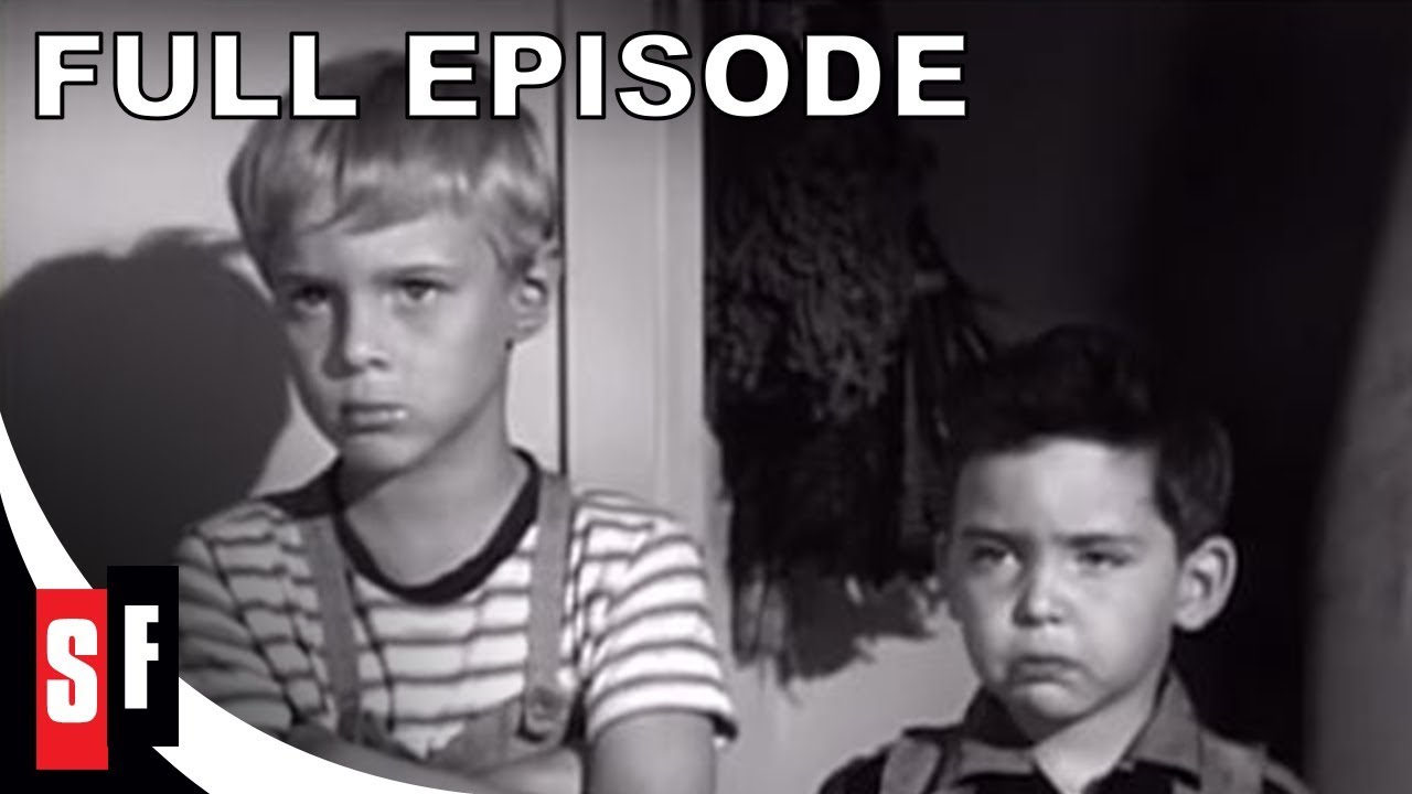 Dennis The Menace: Dennis Goes To The Movies  | Season 1 Episode 1 (Full Episode)