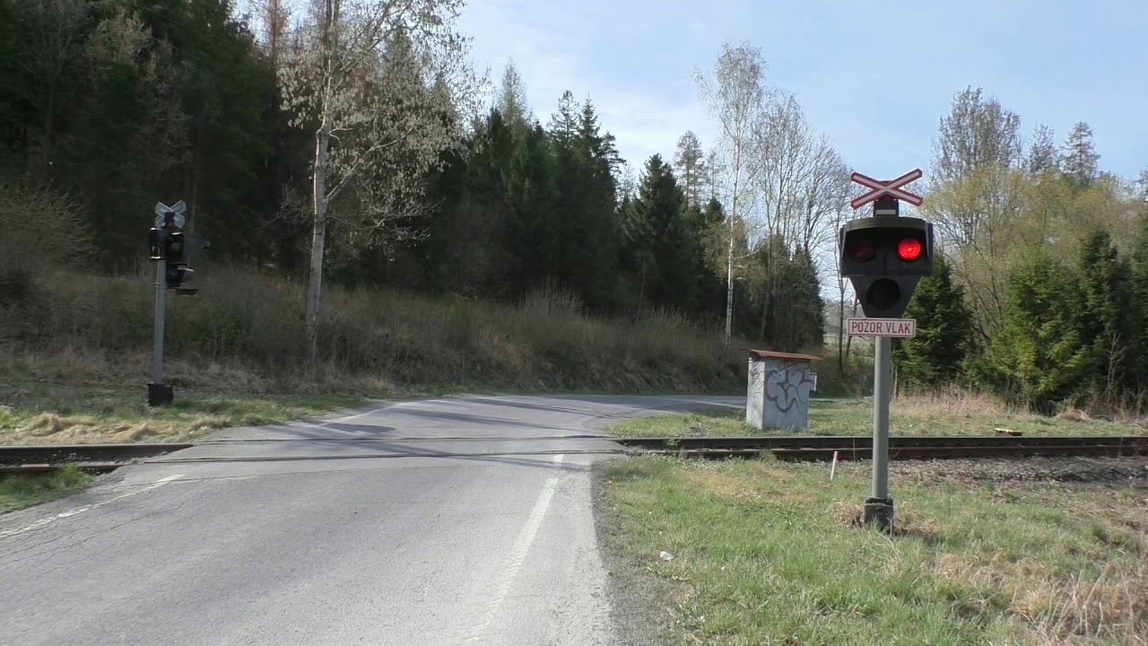 Železniční přejezd/Railroad crossing Milotice nad Opavou #2