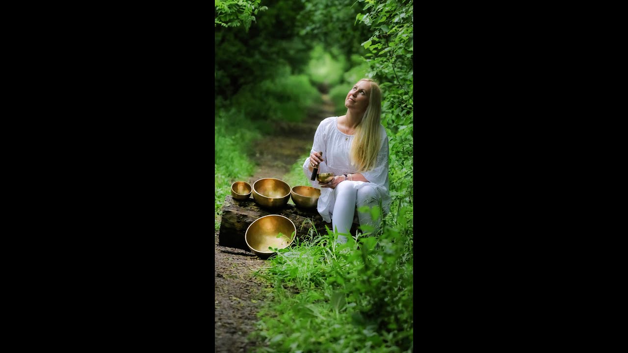 Full Eastern Sound Bath – Singing Bowls, Gong,  Teljes keleti szemléletű hangfürdő – hangtálak, gong