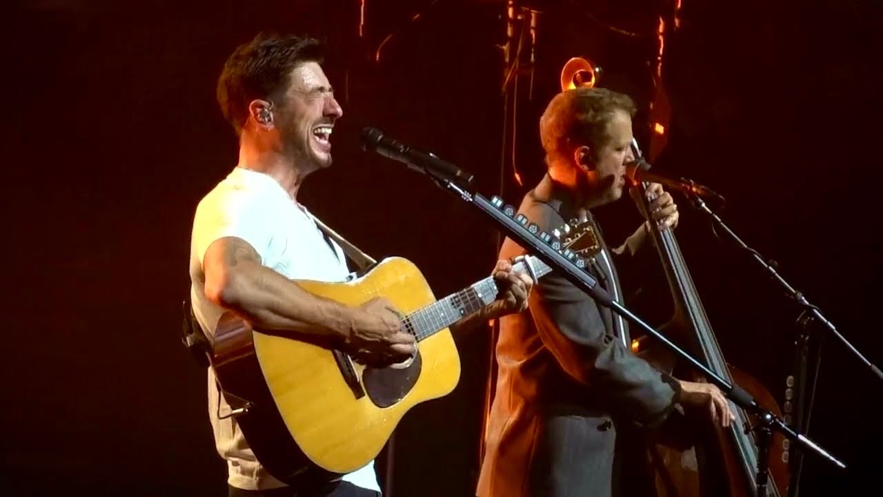 Mumford & Sons - Rubber Band Man (Unreleased Live Debut) 10/14/2025 Philadelphia, PA