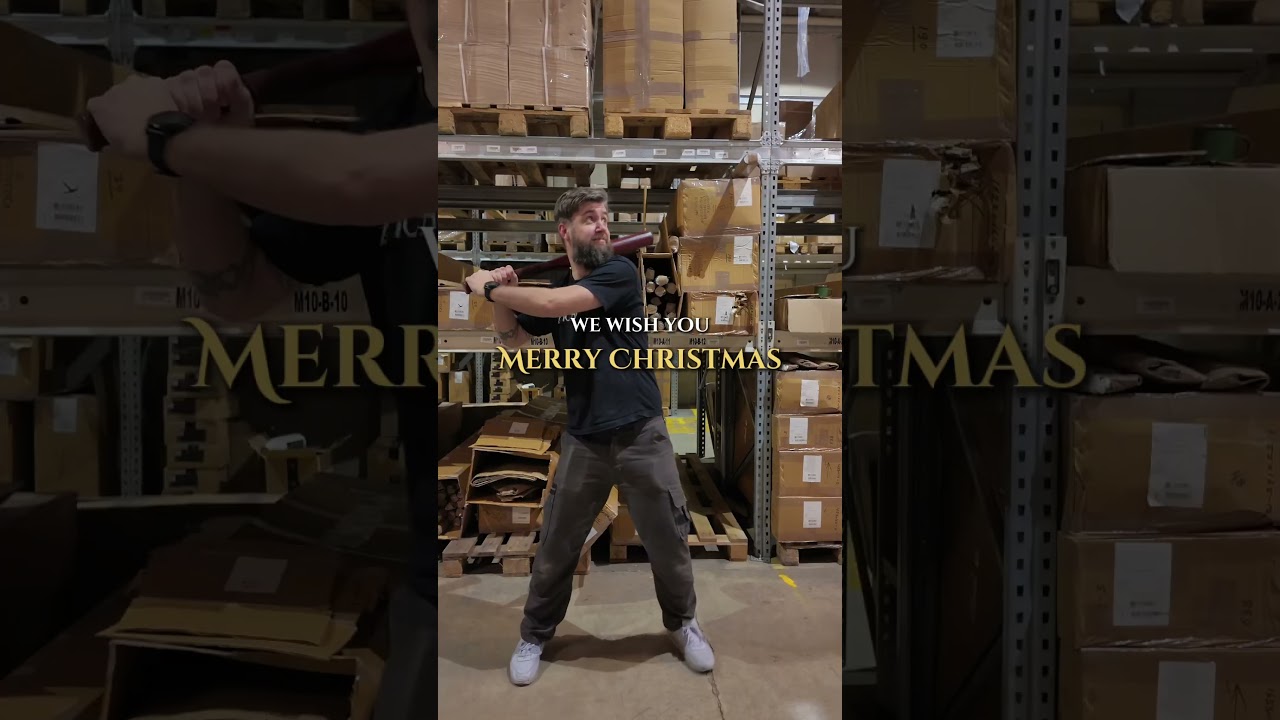 From the entire team of Epic Armoury, we wish you merry christmas! 🎄
