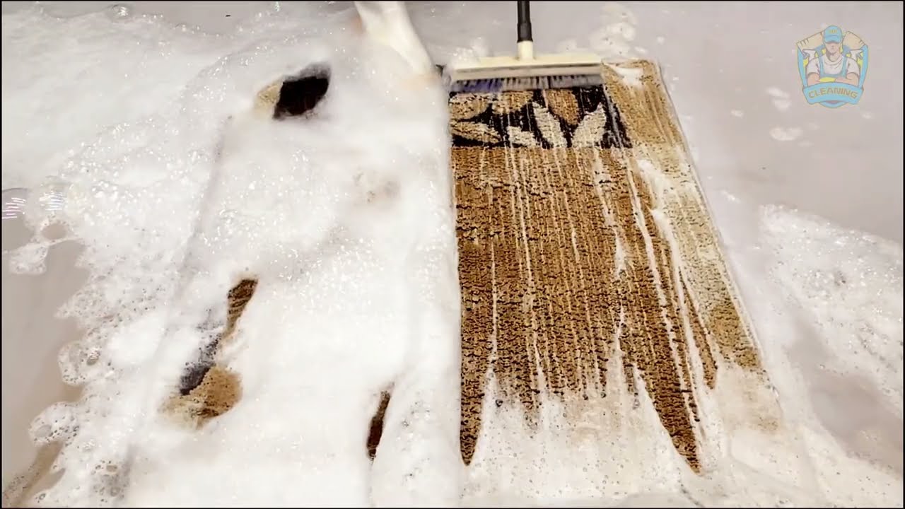 Forgotten Threads Sing Again – Rug’s Oddly Satisfying Deep Clean Legend