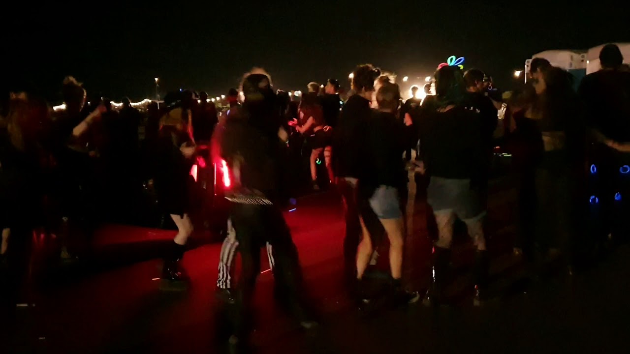 Star wars Cantina infinite loop dance - M'era Luna 2019