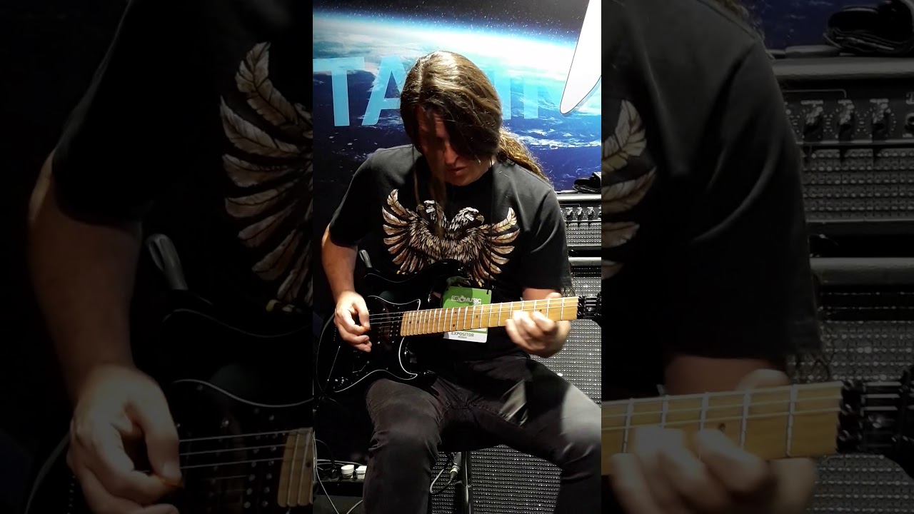 Edu Ardanuy - Burn it (Expomusic 2017) Estande da Tagima
