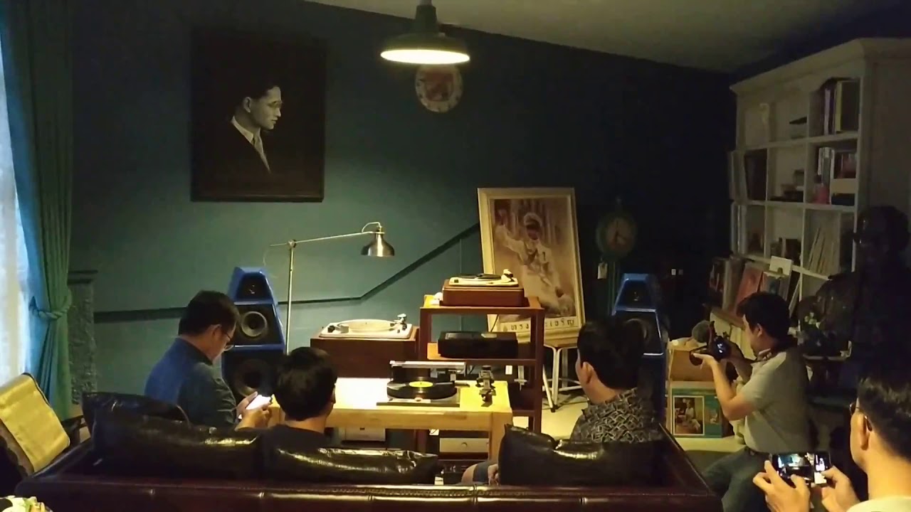 Wilson Audio - Yvette