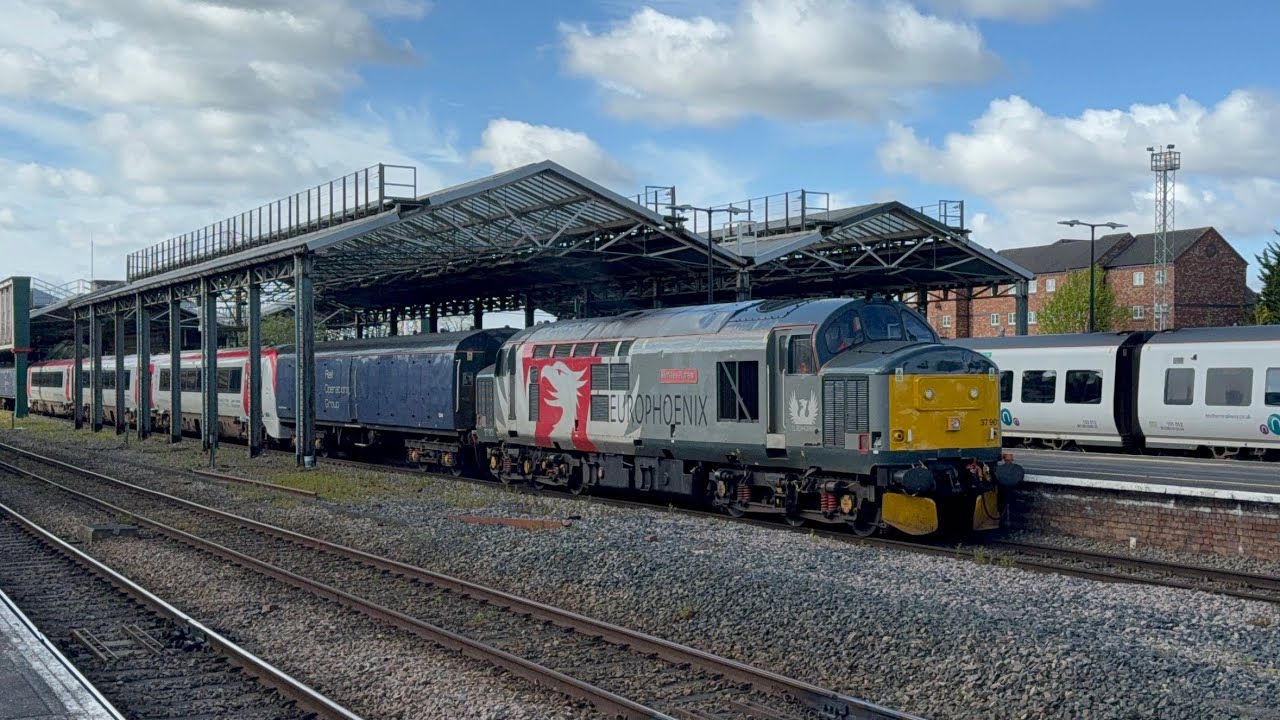 ROG 37’s drag ex TFW 175113 + Rail Adventure barrier wagon move & services at CTR (17/4/24)