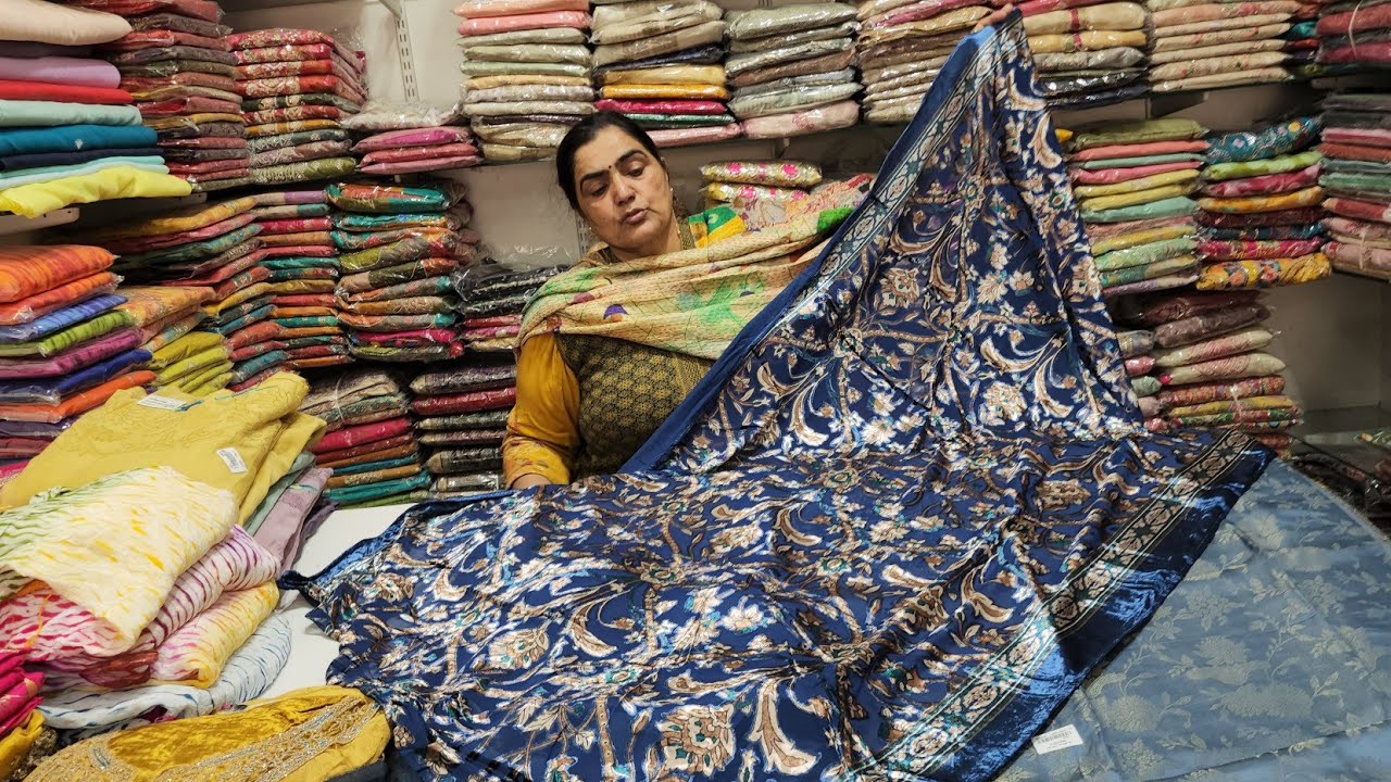 हैवी और सस्ते सूट बिल्कुल अलग हटकर 🌹🌹9050832256(10-2-26)