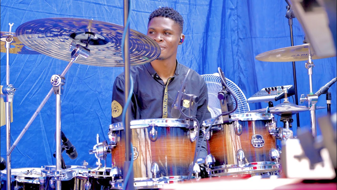 Cameroon vibes 🔥❤️ Sunday morning. @Christ Nation Yaoundé                 #cameroun #cameroonmusic