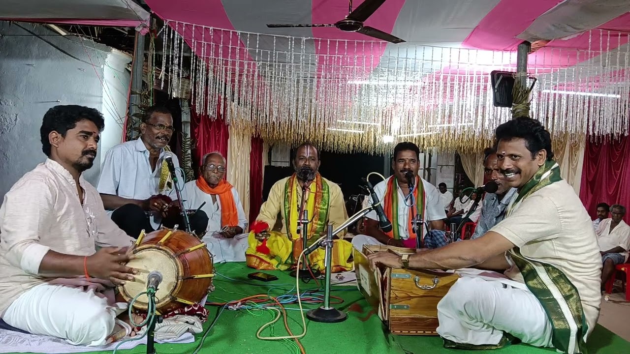 కొండలపై కోనేరు కోనేటిలో శ్రీవారు... శ్రీరాగం 🙏